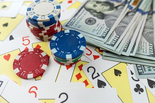 sartoto platform interface showing live-dealer table and mobile layout